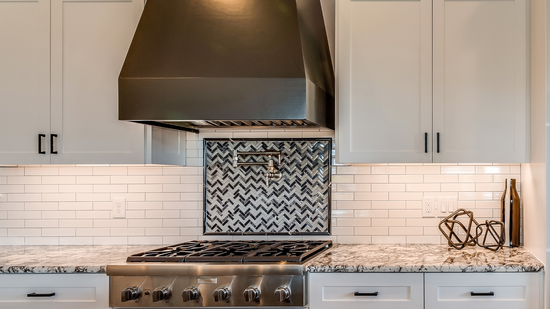 modern kitchen backsplash ideas for stylish homes | floorily