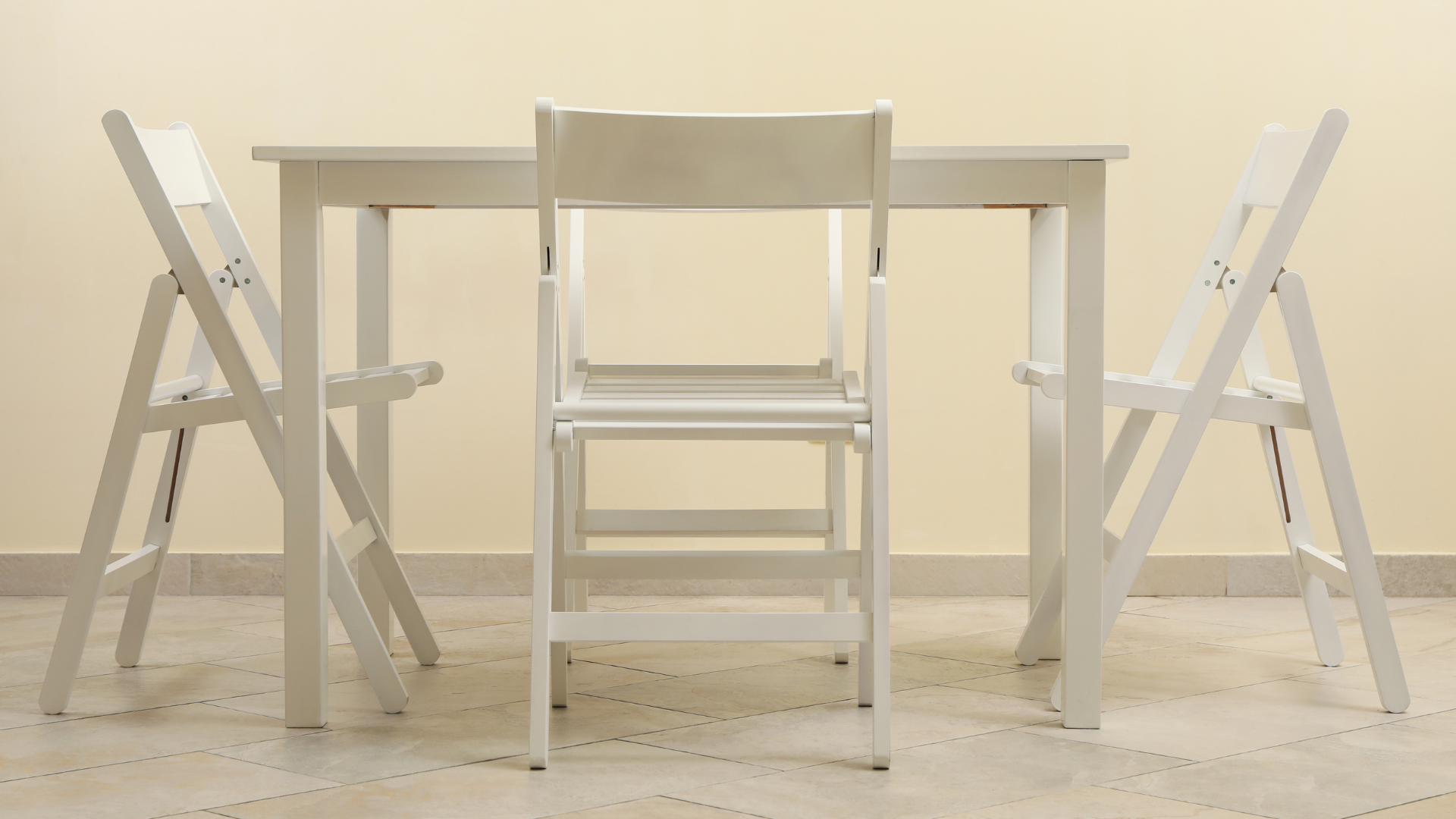 White Wooden Foldable Dining Table and Folding Chairs