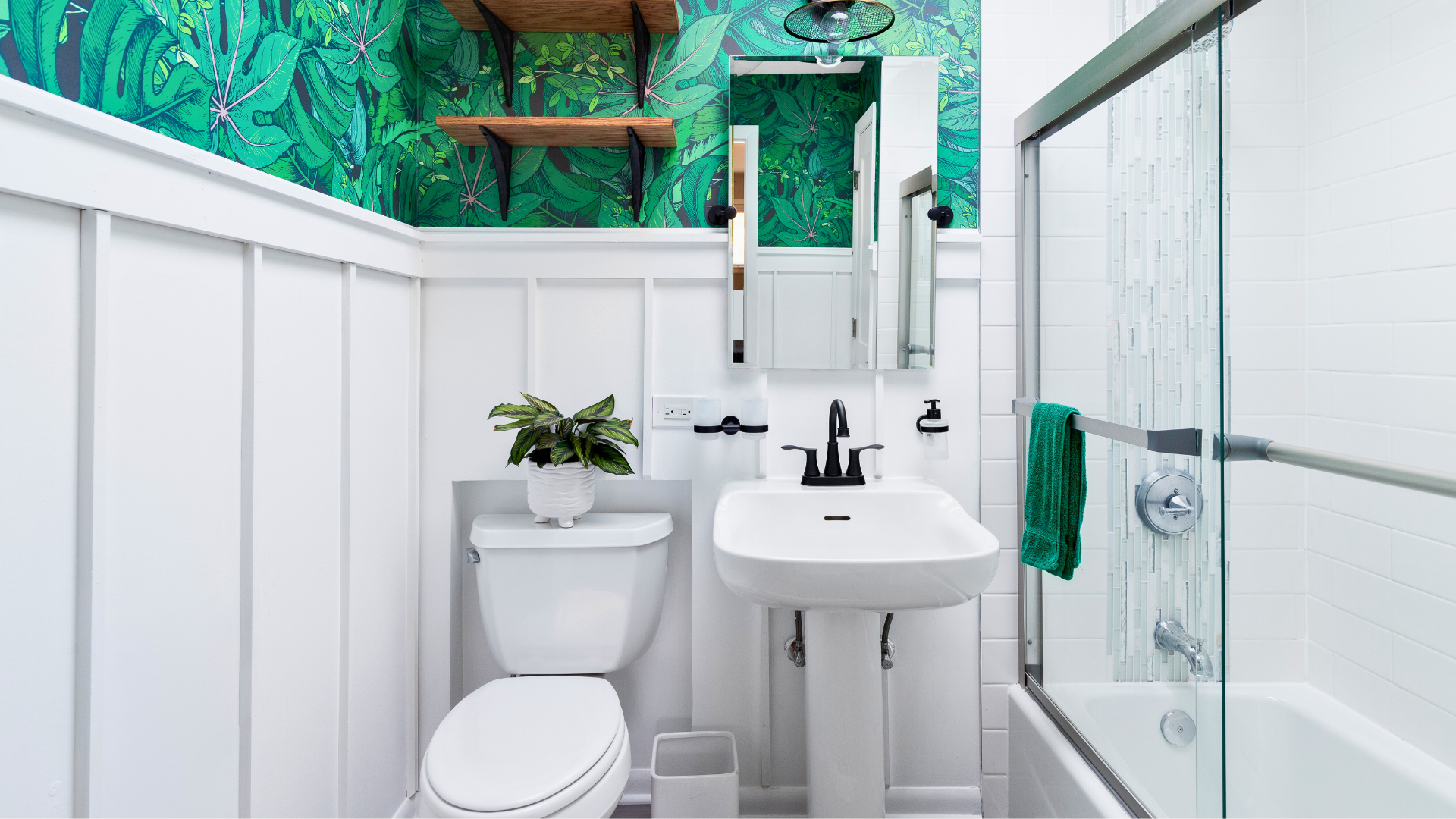 Vibrant Tropical Bathroom with White Board and Batten Walls